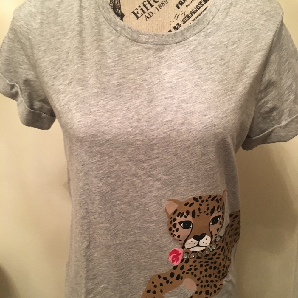 New Kate Spade “meow” gray leopard tee shirt SM 🐆